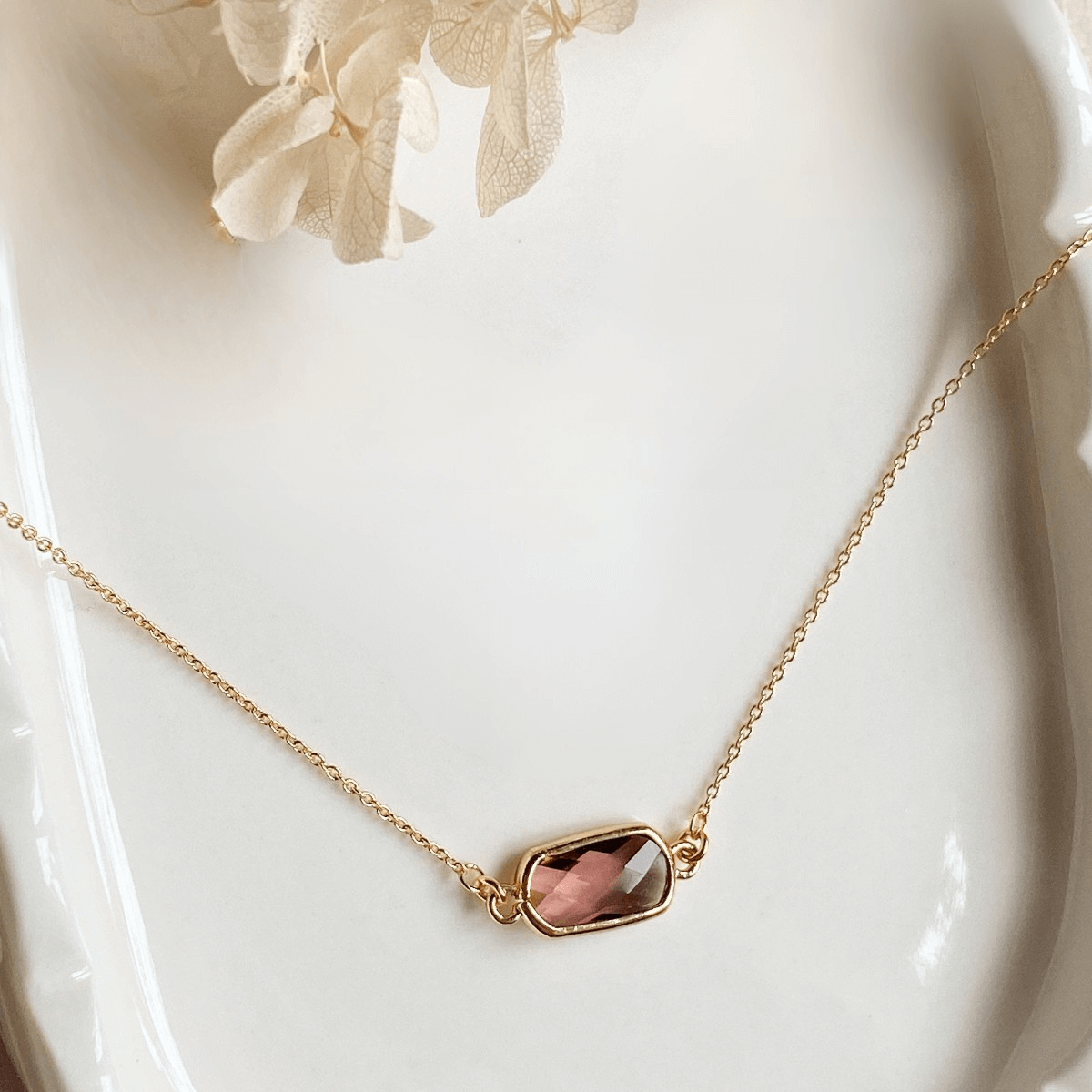 Ava Glass Charm Necklace | gold-plated - NecklacesAgaveh girlAVA-WIN-40Misiyo Candle Co