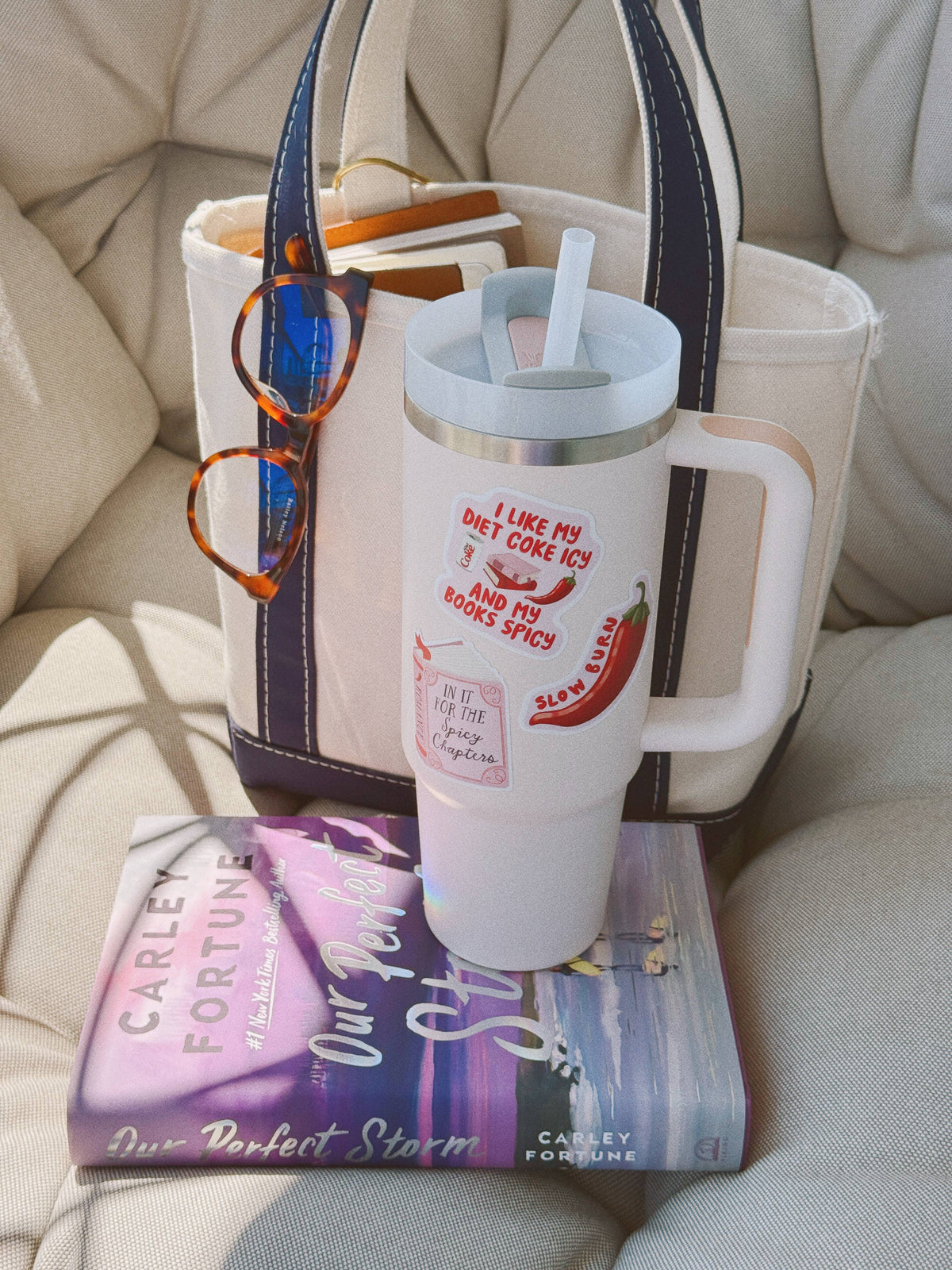 Diet Cola Icy Books Spicy | Bookish Reader Sticker - StickersSimple WhimsyVS-178Misiyo Candle Co