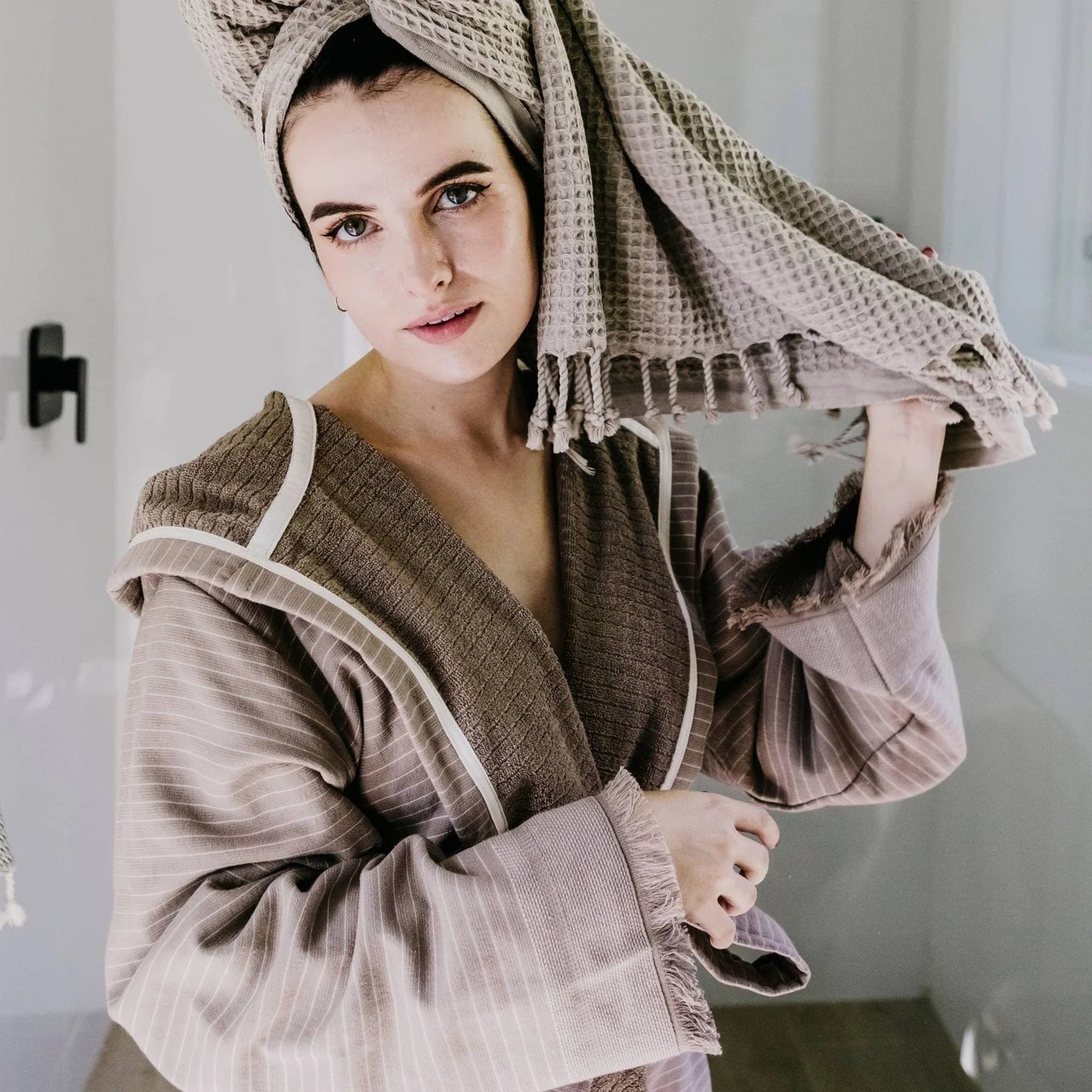 Leo Turkish Terry Robe - last one! - RobesPokolokoMisiyo Candle Co