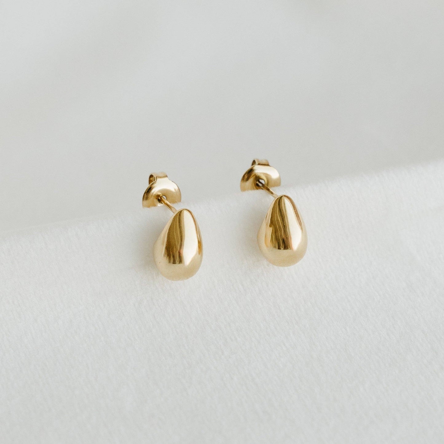 Lune Drop Earrings - EarringsPETITE GOLDMisiyo Candle Co