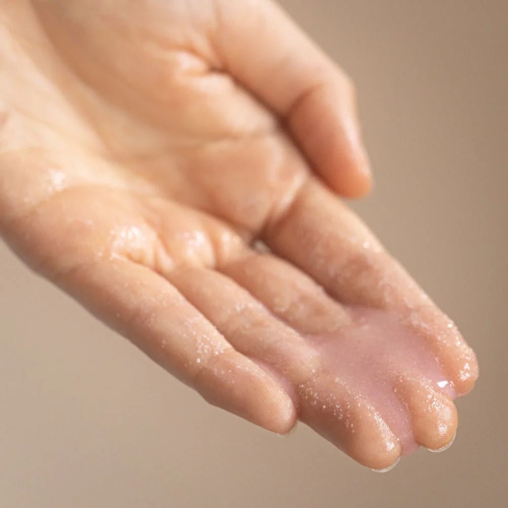 Natural Shower Scrub - Soaps & ScrubsBeauty From BeesMisiyo Candle Co