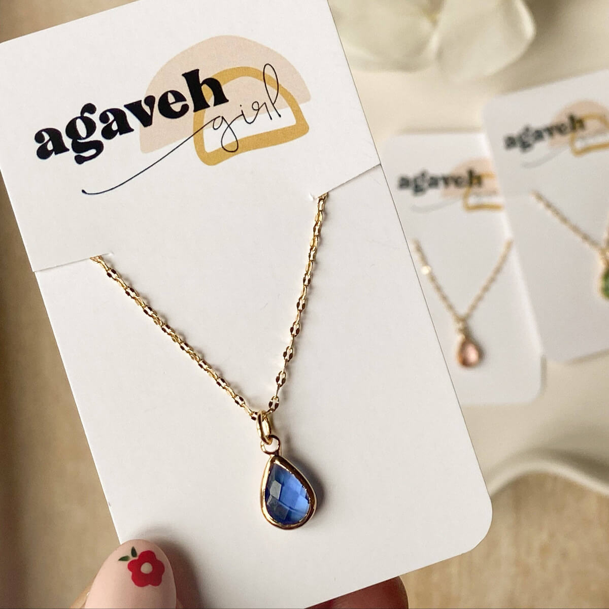 Pura Drop Necklace - NecklacesAgaveh girlMisiyo Candle Co