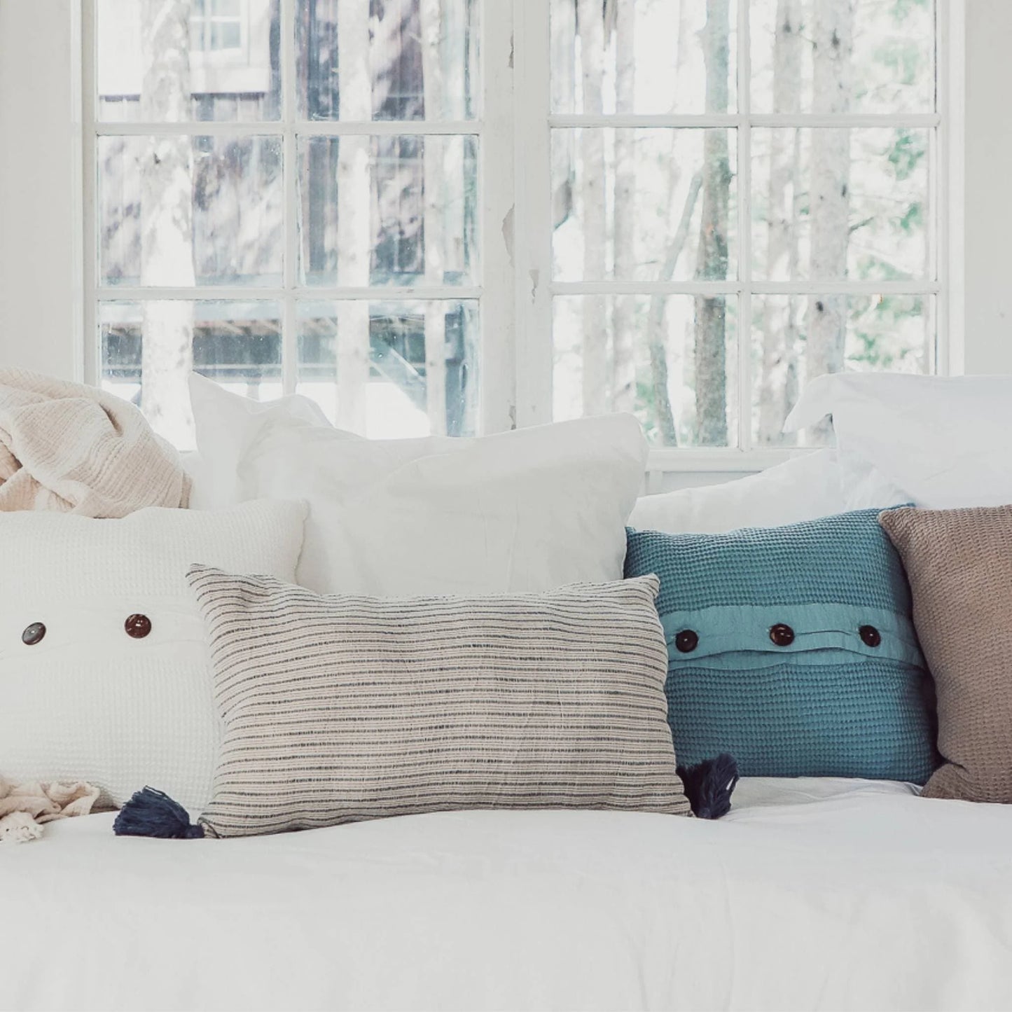 Tara Linen & Turkish Cotton Throw Pillow